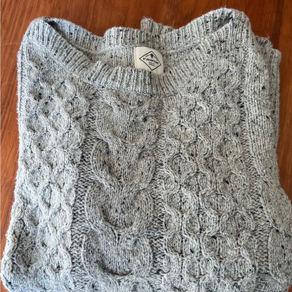 Cozy, warm, sweater.
